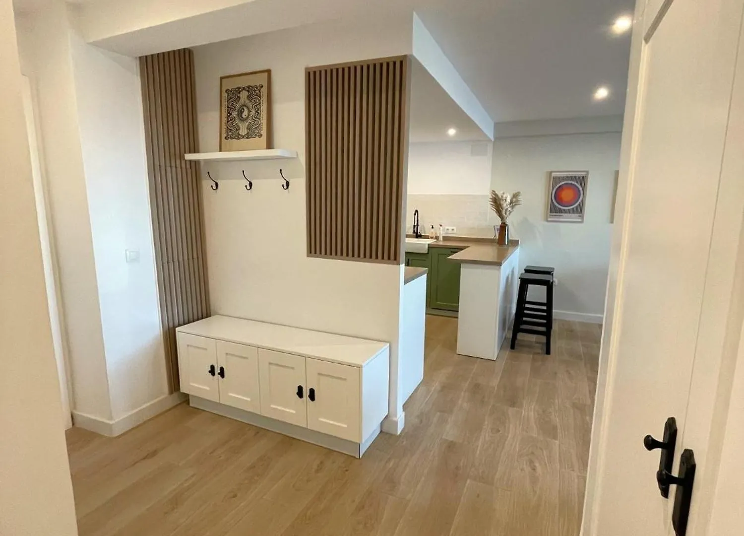 Luxury And Newly Refurbished 3 Bedroom Apartment Next To The Slopes Including Indoor Parking Sierra Nevada 0*,  Spain
