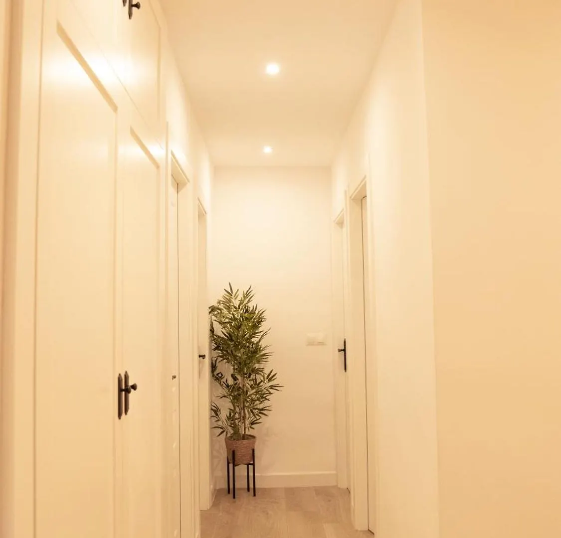 Luxury And Newly Refurbished 3 Bedroom Apartment Next To The Slopes Including Indoor Parking Sierra Nevada