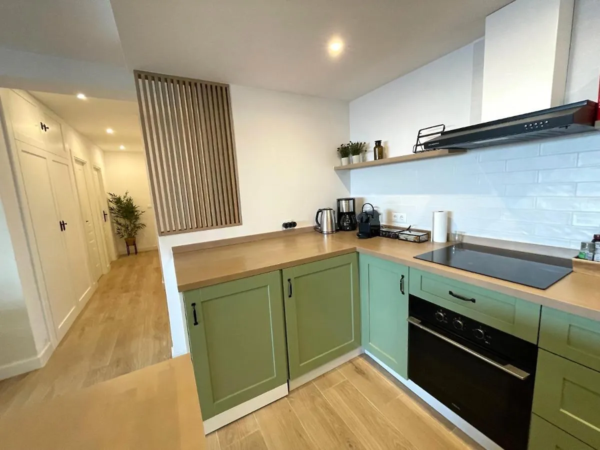 Luxury And Newly Refurbished 3 Bedroom Apartment Next To The Slopes Including Indoor Parking Sierra Nevada
